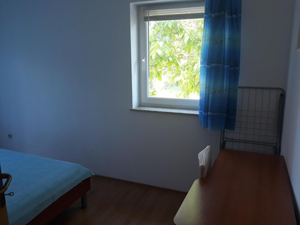 Apartments Denis Baška Εξωτερικό φωτογραφία