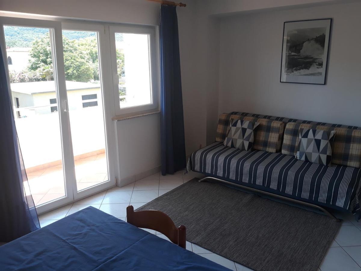Apartments Denis Baška Εξωτερικό φωτογραφία