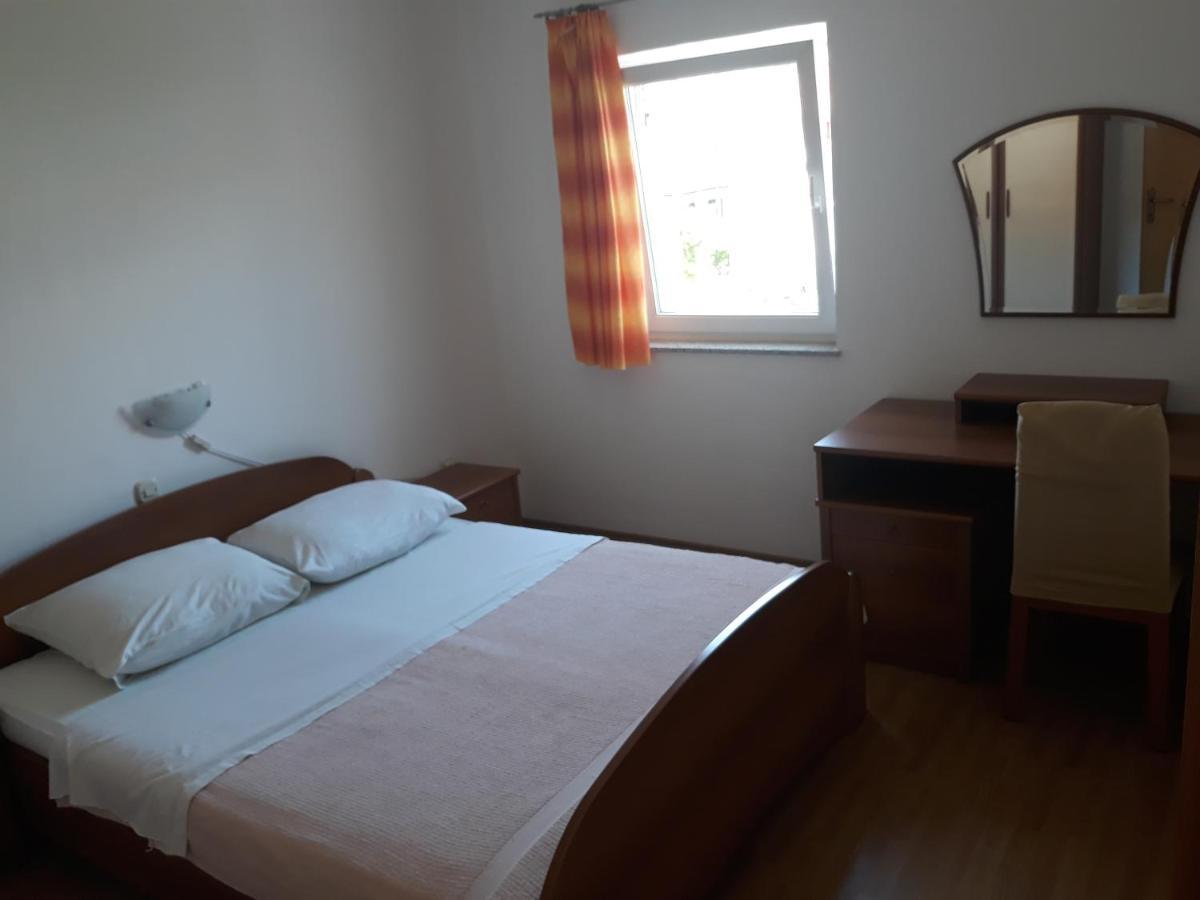 Apartments Denis Baška Εξωτερικό φωτογραφία